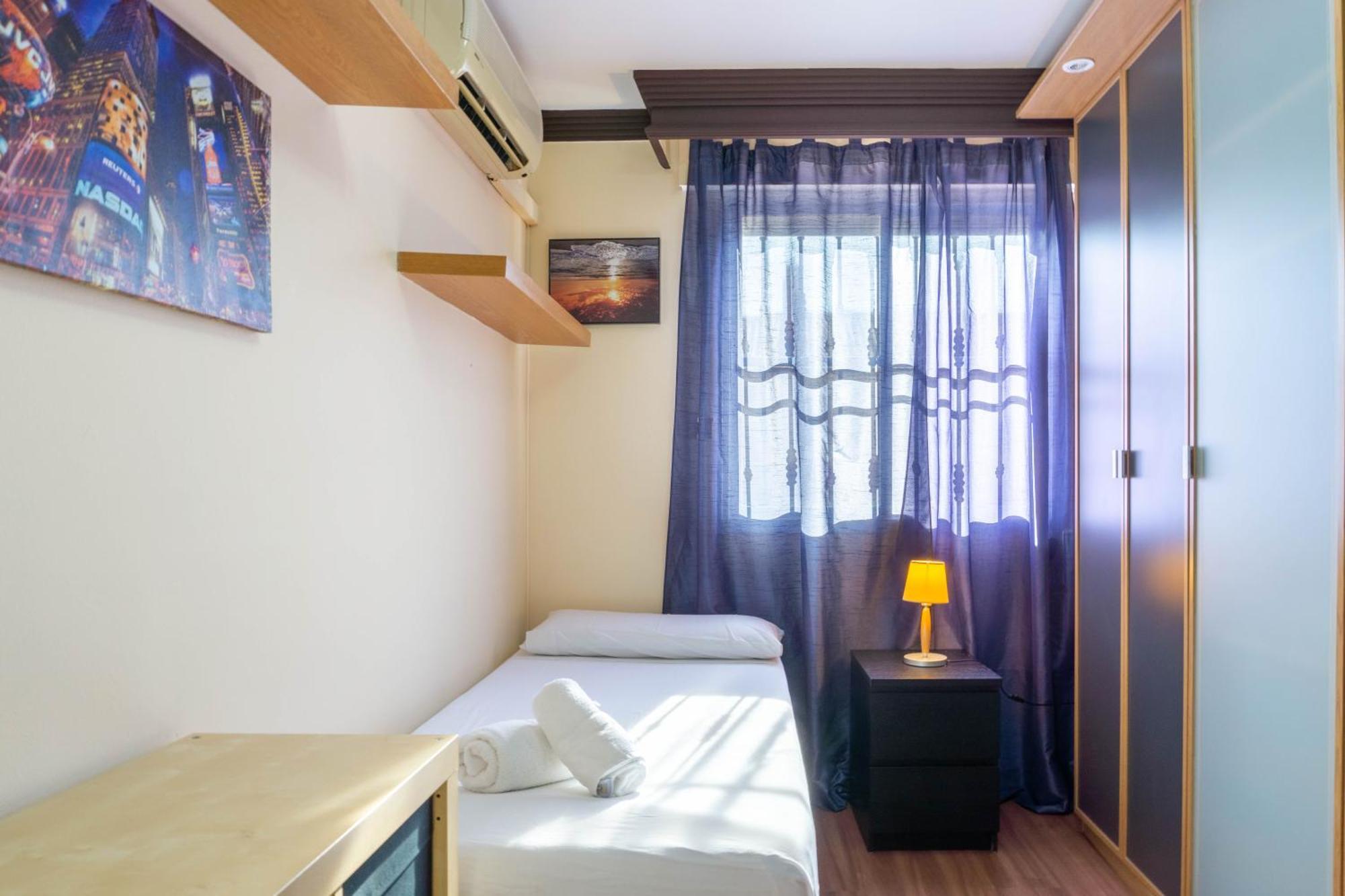 Apartment Aconte Малага Екстериор снимка