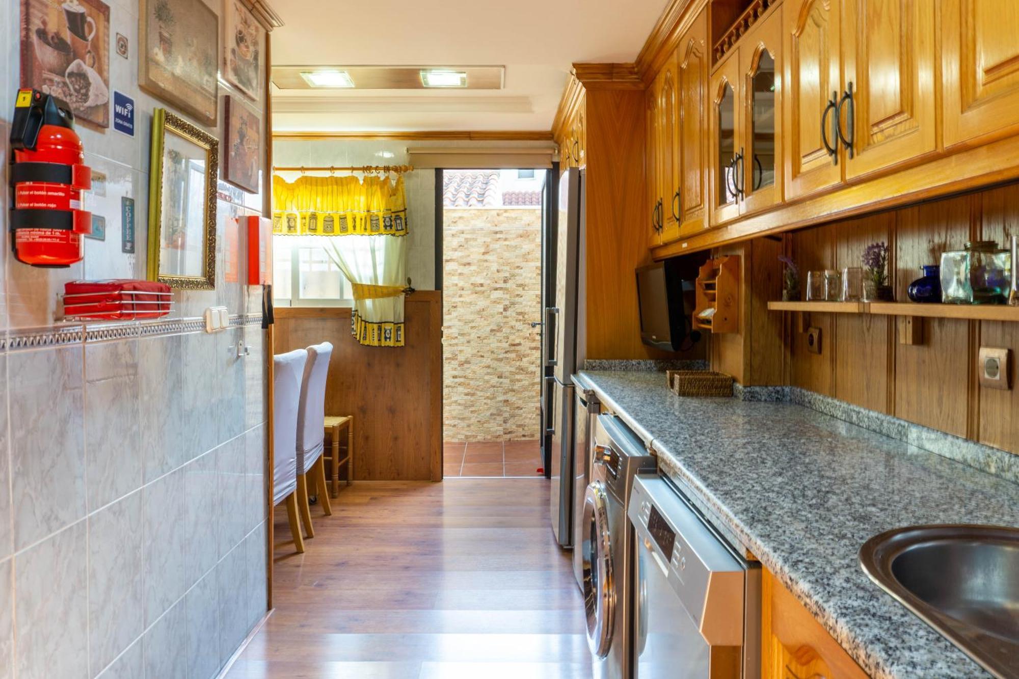 Apartment Aconte Малага Екстериор снимка